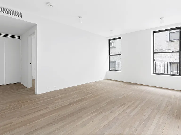 149 Canal St #4R — Photo 4