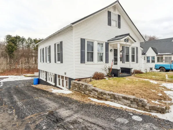 6 Loudon Road, Pittsfield, NH 03263