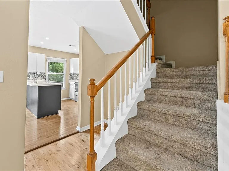 2266 Oak Glenn Cir — Photo 11