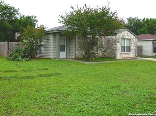 9702 Hidden Iron St, San Antonio, TX 78250