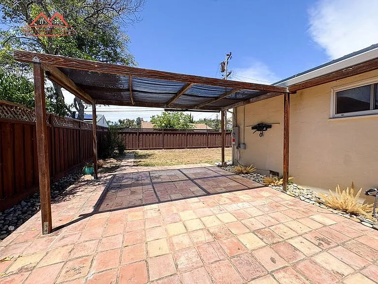 15001 Ridgetop Dr — Photo 27