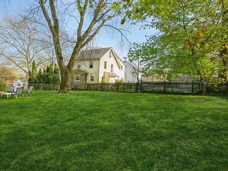 160 Magnolia Ave — Photo 25