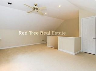 50 Undine Rd UNIT 1, Boston, MA 02135