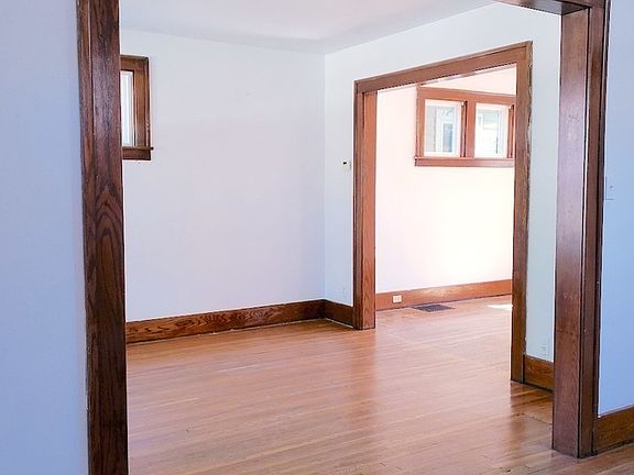 2nd image of 1109 Dougall Ave