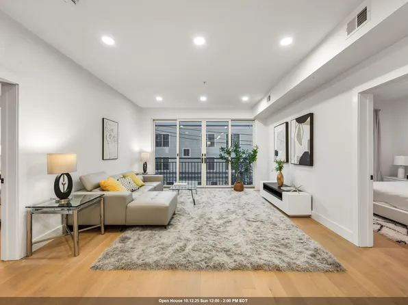 160 Brunswick St #302, Jersey City, NJ 07302