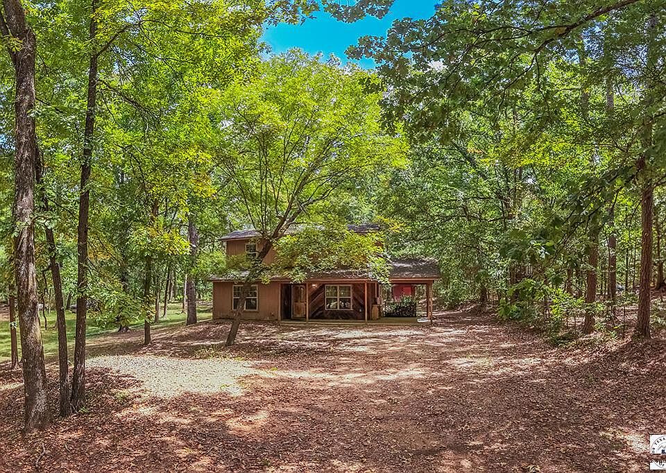1st image of 210 Pine Hill Rd