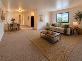 5320Fifth, Pittsburgh, PA 15232