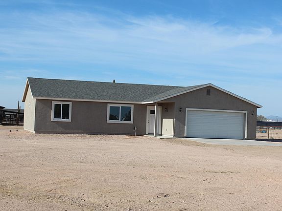 3rd image of 21434 E Soledad Ln