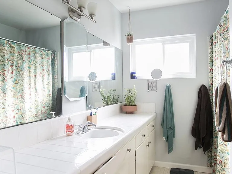 5203 E Falls View Dr — Photo 11