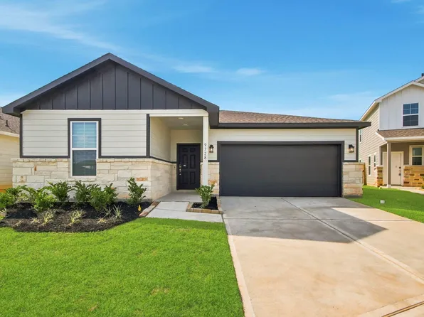 9728 Caney Bend Rd, Conroe, TX 77303