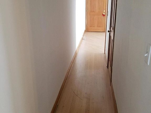 3rd image of 8821 Wrightwood Ave