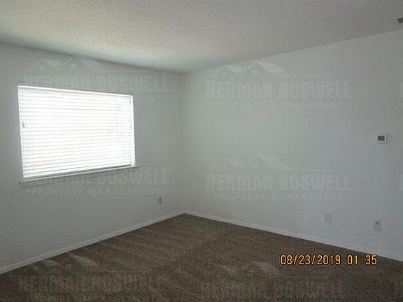 2nd image of 912 Marlene Dr