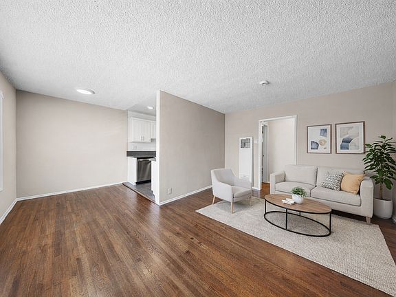 3rd image of 939 Pacific Ave APT 11