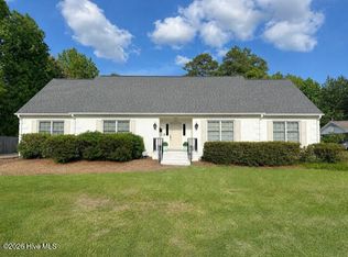 1925 Hawthorne Rd, Wilmington, NC 28403