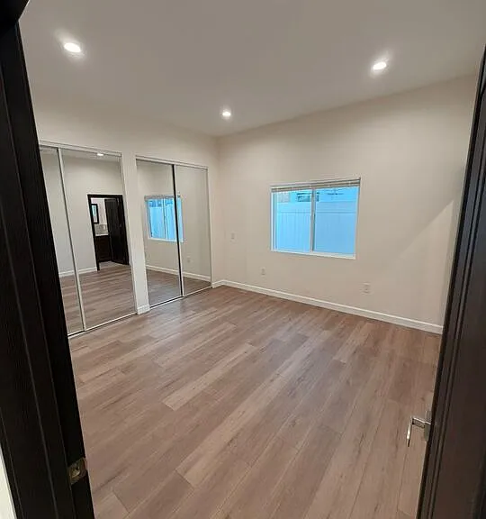 5822 Denny Ave — Photo 4