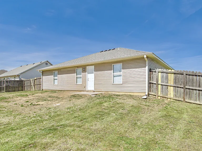 23 Green Apple Dr-5_03252026