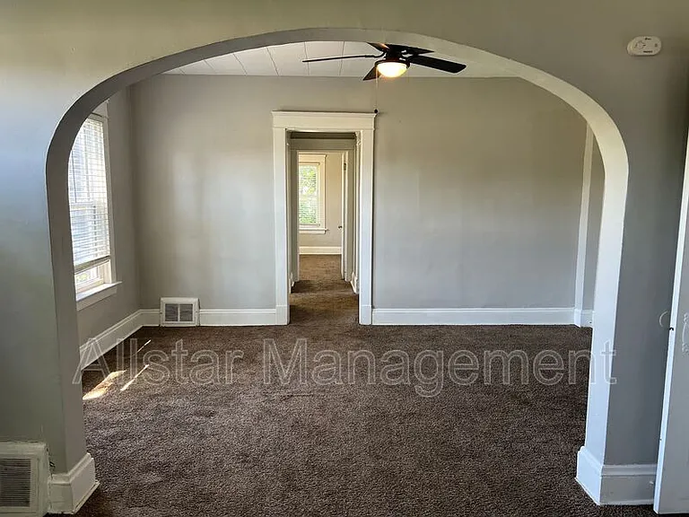 13815 Idarose Ave #1 — Photo 10