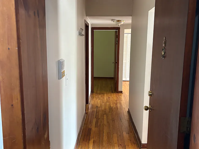 3159 W Argyle St #2B — Photo 7