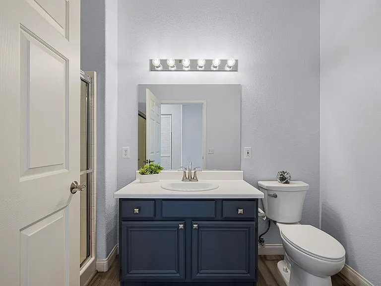 10245 S Maryland Pkwy #225 — Photo 18