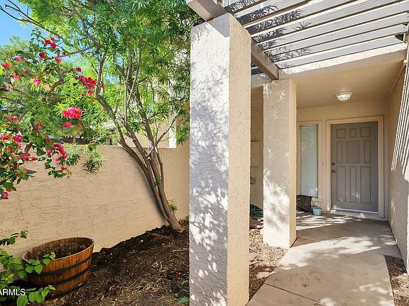 3rd image of 2208 W LINDNER Avenue #31
