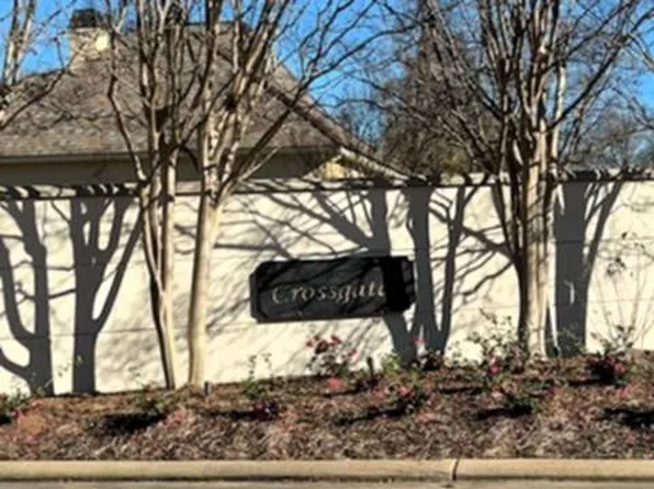 5988 & 5986 Stonegate Dr #51-52, Alexandria, LA 71303