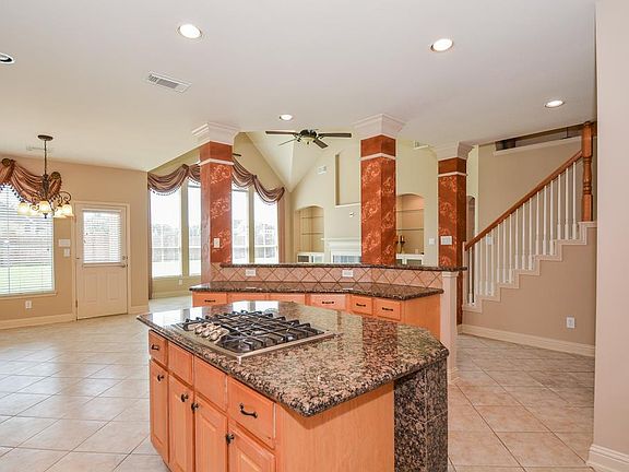 4th image of 5535 Dawnington Pl