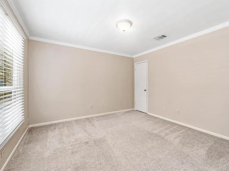 12302 Piping Rock Dr — Photo 23