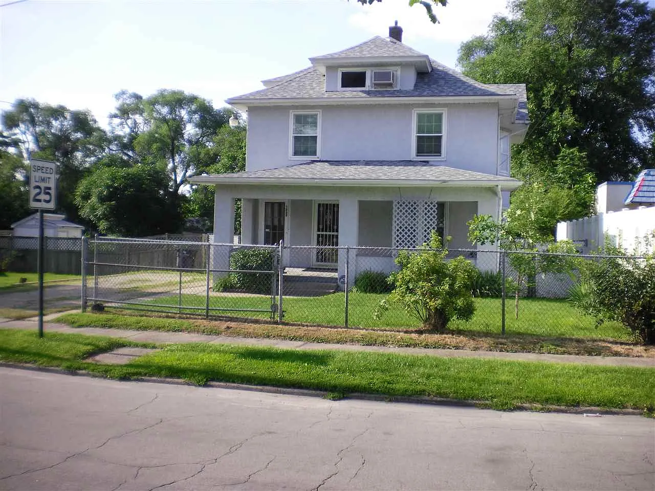1029 21st Ave photo 1