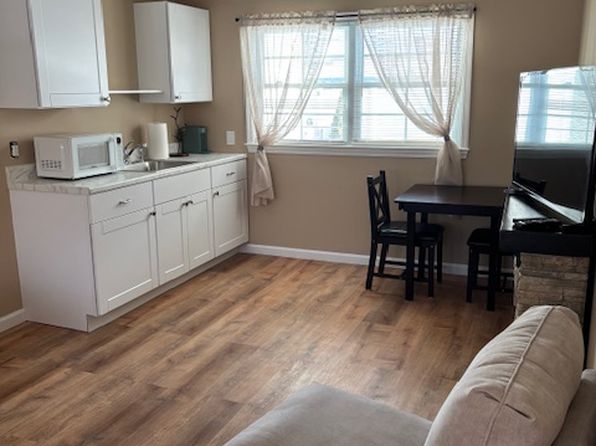 (undisclosed Address)