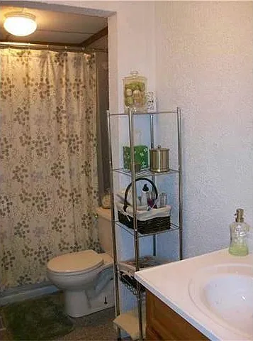 239 Lehigh Ave #1 — Photo 10
