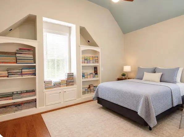 5302 Feagan St, Houston, TX 77007