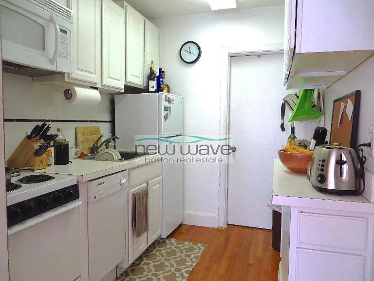 45 Westland Ave #13 — Photo 7