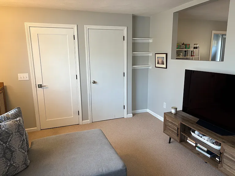 500 Dry Bridge Rd #1 — Photo 4