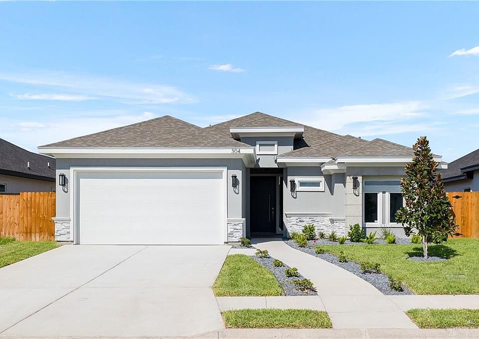 1st image of 304 Stella Dr