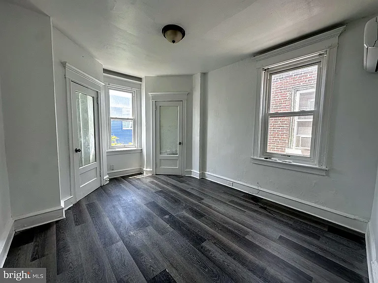 6226 Spruce St #2 — Photo 15