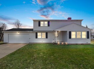 304 David Dr, Green Bay, WI 54303