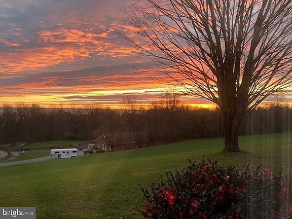 3rd image of 6300 Town Point Rd