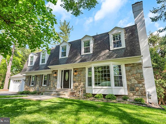 2nd image of 7508 Pepperell Dr