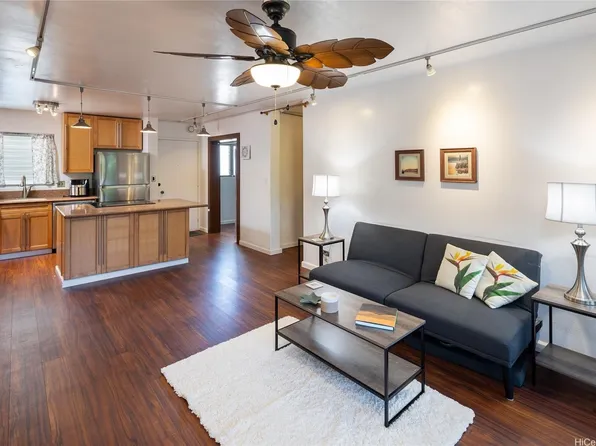98-703 Iho Pl #1402, Aiea, HI 96701