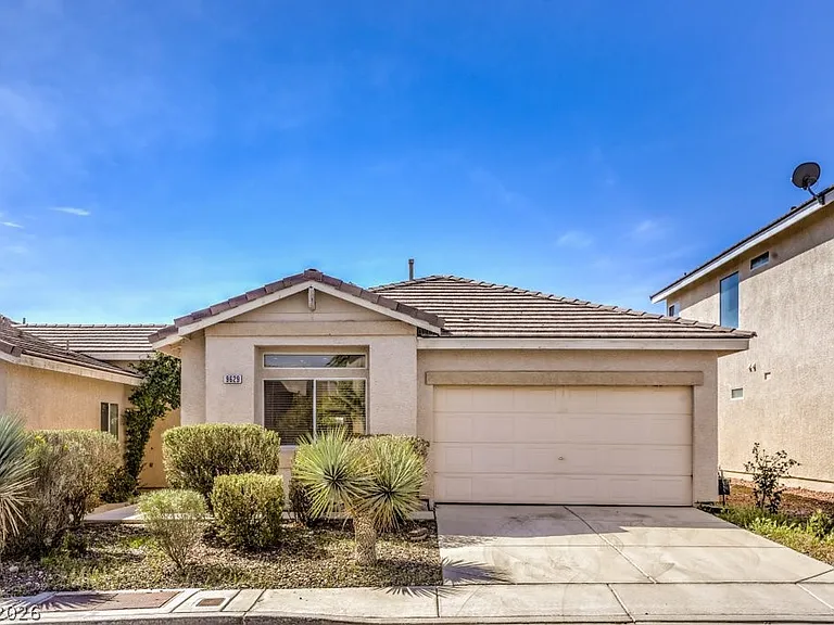 9629 Sound View Ave — Photo 1