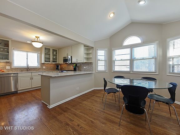 5th image of 2807 Sandalwood Ct
