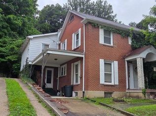 293 Main St, Irvine, KY 40336