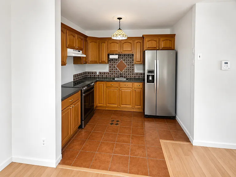 12 Kendall Ave #3 — Photo 1