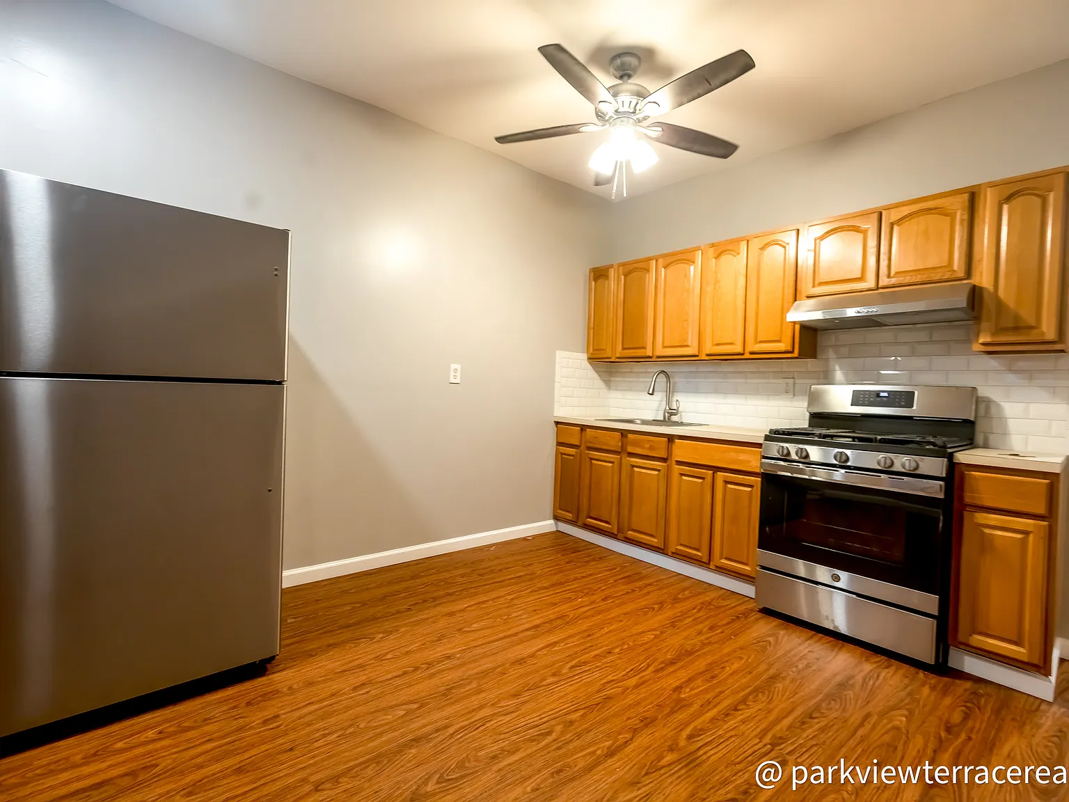 1255 Pacific Street — Photo 2
