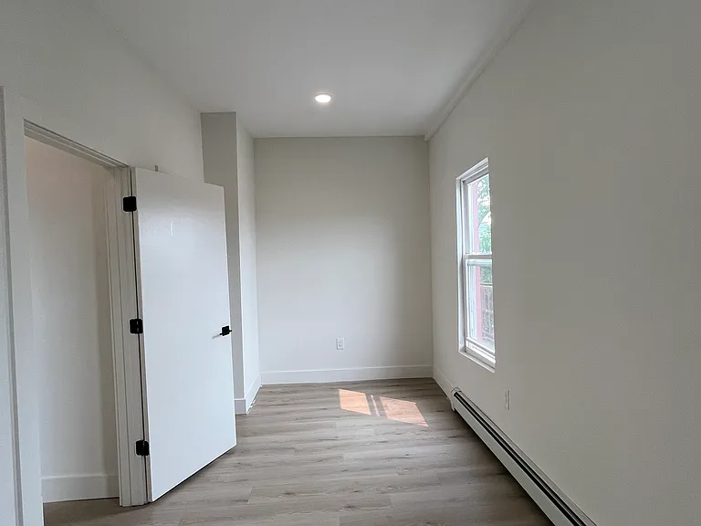530 W Side Ave #3 — Photo 7