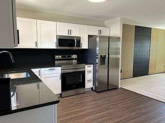 5th image of 1855 S Village Dr SE