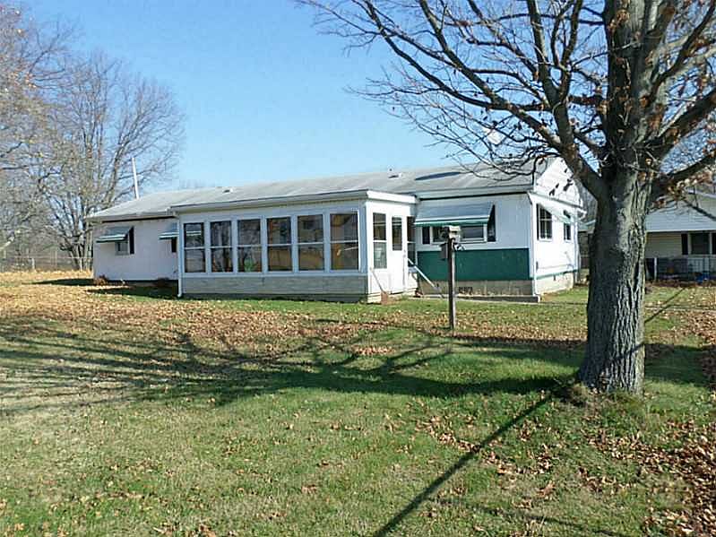 2nd image of 1720 Patterson Halpin Rd