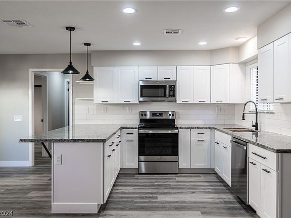2nd image of 4210 Gannet Cir Unit 289