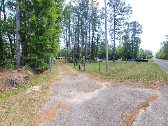 2nd image of 229 Wright Rd