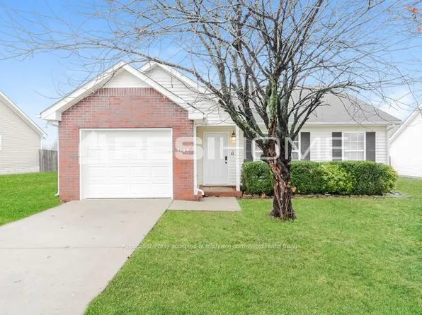 1184 Saint Andrews Dr, Murfreesboro, TN 37128